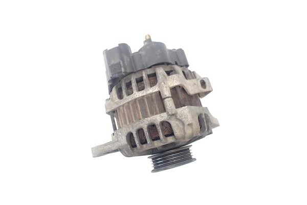 Recambio de alternador para kia rio (jb) 1.4 16v referencia OEM IAM 3730022650 A002655023 