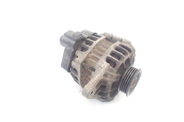 Recambio de alternador para kia rio (jb) 1.4 16v referencia OEM IAM 3730022650 A002655023 