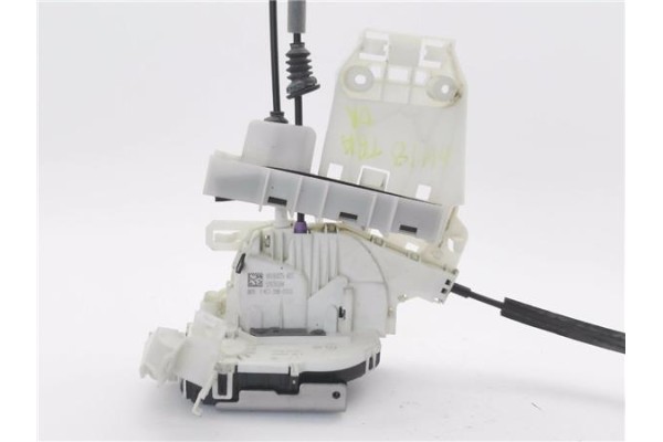 Recambio de cierre electromagnetico trasero derecho para jeep renegade (bu) 1.6 limited fwd referencia OEM IAM 40146025003 52028