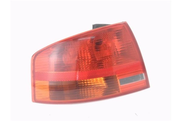 Recambio de piloto trasero izquierdo para audi a4 berlina (8e) 2.0 tdi 16v (103kw) referencia OEM IAM 8E5945095  