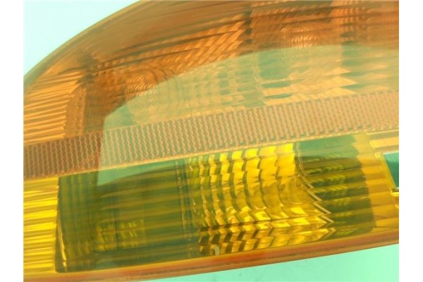 Recambio de piloto trasero izquierdo para audi a4 berlina (8e) 2.0 tdi 16v (103kw) referencia OEM IAM 8E5945095  