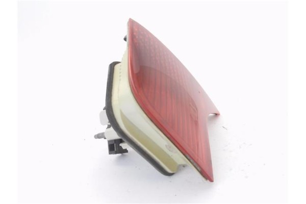 Recambio de piloto porton trasero derecho para audi a4 berlina (8e) 2.0 tdi 16v (103kw) referencia OEM IAM 8E5945094 96503802 