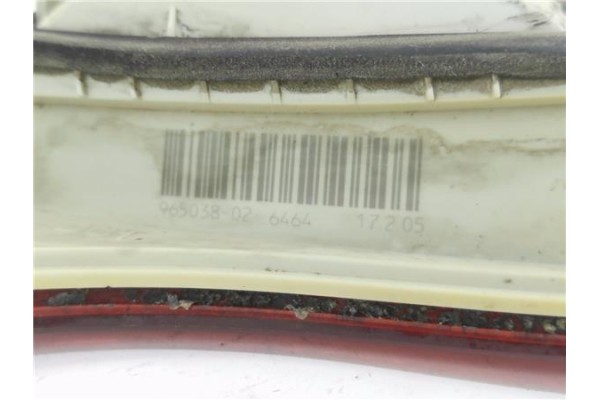 Recambio de piloto porton trasero derecho para audi a4 berlina (8e) 2.0 tdi 16v (103kw) referencia OEM IAM 8E5945094 96503802 