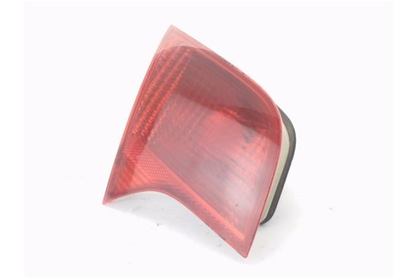 Recambio de piloto porton trasero izquierdo para audi a4 berlina (8e) 2.0 tdi 16v (103kw) referencia OEM IAM 8E5945093 96503801 