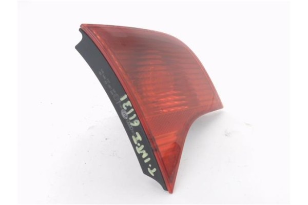 Recambio de piloto porton trasero izquierdo para audi a4 berlina (8e) 2.0 tdi 16v (103kw) referencia OEM IAM 8E5945093 96503801 