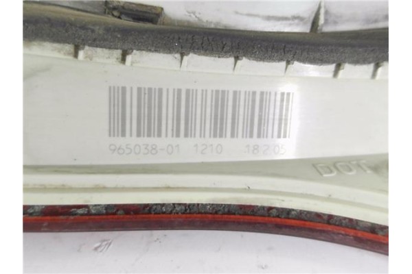 Recambio de piloto porton trasero izquierdo para audi a4 berlina (8e) 2.0 tdi 16v (103kw) referencia OEM IAM 8E5945093 96503801 