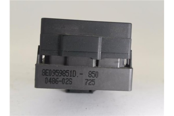 Recambio de mando elevalunas delantero izquierdo para audi a4 berlina (8e) 2.0 tdi 16v (103kw) referencia OEM IAM 8E0959851D  