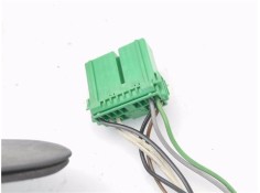 Recambio de retrovisor electrico izquierdo para volvo v70 familiar 2.4 d5 referencia OEM IAM E11015463  