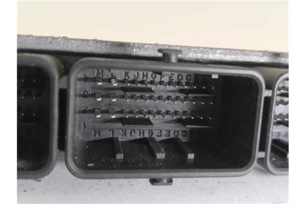 Recambio de centralita para citroen c2 1.1 referencia OEM IAM 9655756780 IAW48P27H 