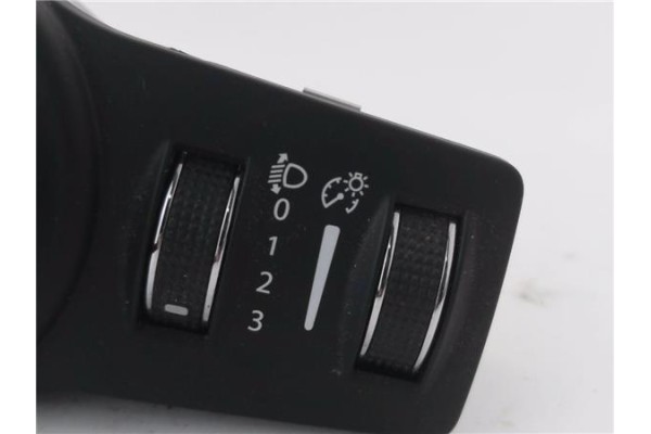 Recambio de mando de luces para jeep renegade (bu) 1.6 limited fwd referencia OEM IAM 07356444210  