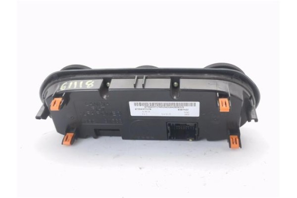 Recambio de mandos climatizador para jeep renegade (bu) 1.6 limited fwd referencia OEM IAM 07356377170 838742Z 