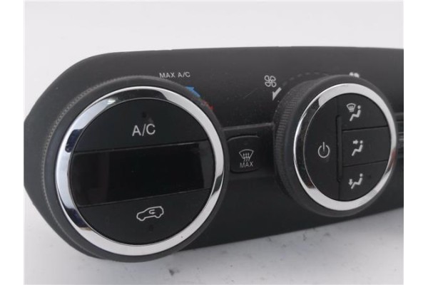 Recambio de mandos climatizador para jeep renegade (bu) 1.6 limited fwd referencia OEM IAM 07356377170 838742Z 