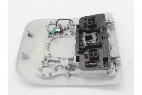 Recambio de luz delantero central techo para jeep renegade (bu) 1.6 limited fwd referencia OEM IAM 7356212890  
