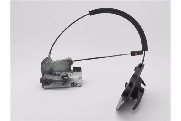 Recambio de cierre electromagnetico delantero izquierdo para opel corsa c 1.7 dti referencia OEM IAM 5133077 24434884 