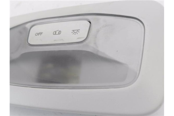 Recambio de luz trasero central techo para jeep renegade (bu) 1.6 limited fwd referencia OEM IAM 7356121870  