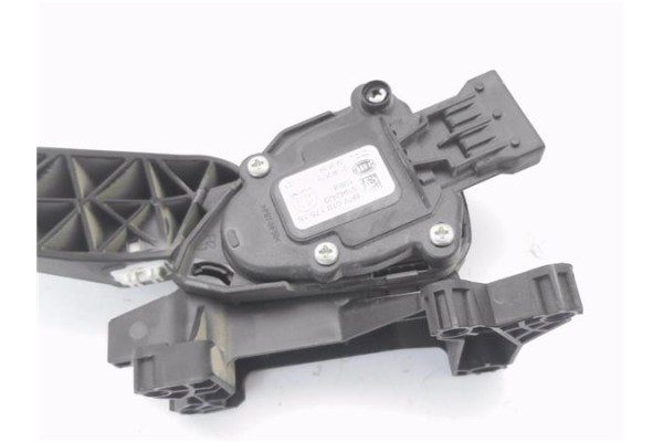Recambio de pedal acelerador para jeep renegade (bu) 1.6 limited fwd referencia OEM IAM 6PV01017515 51942423 