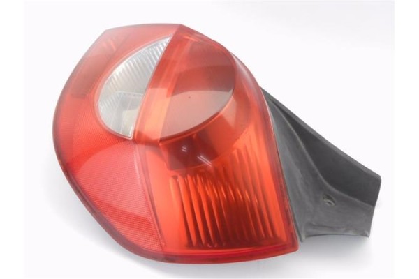 Recambio de piloto trasero derecho para renault clio iii 1.5 dci (br17, cr17) referencia OEM IAM 8200459960 89035080 