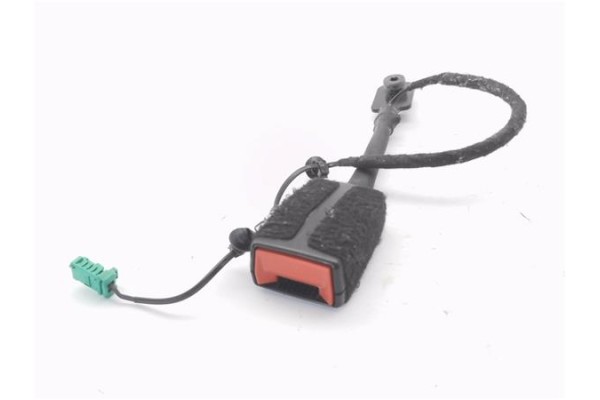 Recambio de anclaje cinturon delantero derecho para jeep renegade (bu) 1.6 limited fwd referencia OEM IAM 34217844A 52029232 