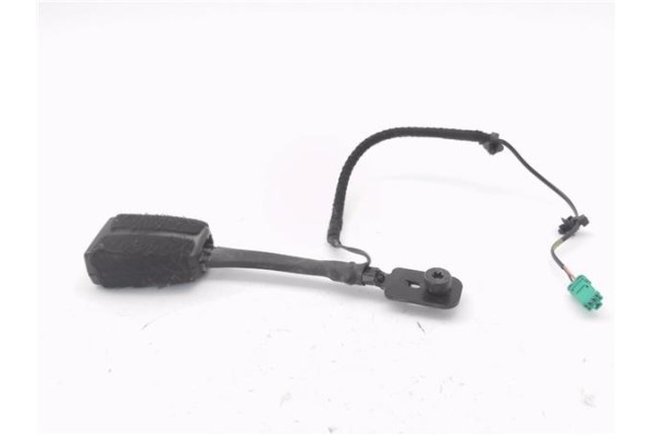 Recambio de anclaje cinturon delantero izquierdo para jeep renegade (bu) 1.6 limited fwd referencia OEM IAM 34217845A 5,20E+07 