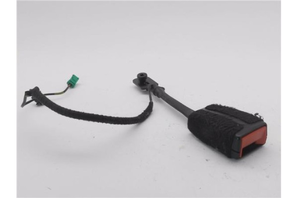 Recambio de anclaje cinturon delantero izquierdo para jeep renegade (bu) 1.6 limited fwd referencia OEM IAM 34217845A 5,20E+07 