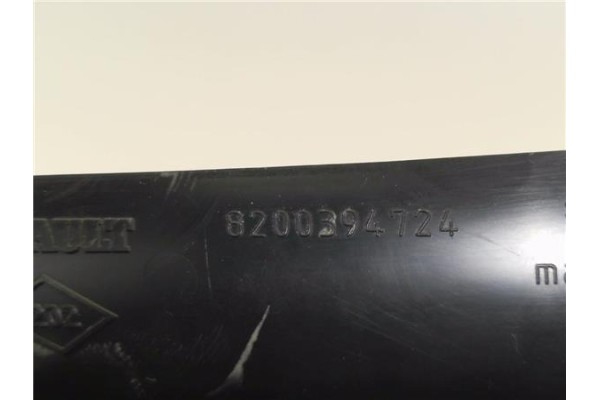 Recambio de piloto trasero derecho para renault espace iv (jk0) 2.0 dci (jk01, jk03) referencia OEM IAM 8200394724  