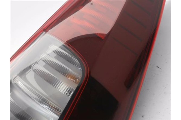 Recambio de piloto trasero derecho para renault espace iv (jk0) 2.0 dci (jk01, jk03) referencia OEM IAM 8200394724  