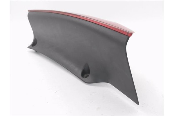 Recambio de piloto trasero izquierdo para renault espace iv (jk0) 2.0 dci (jk01, jk03) referencia OEM IAM 8200394722  