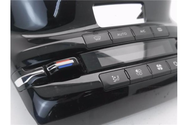 Recambio de mandos climatizador para peugeot 2008 1.2 access referencia OEM IAM 96722471XU E1063177 