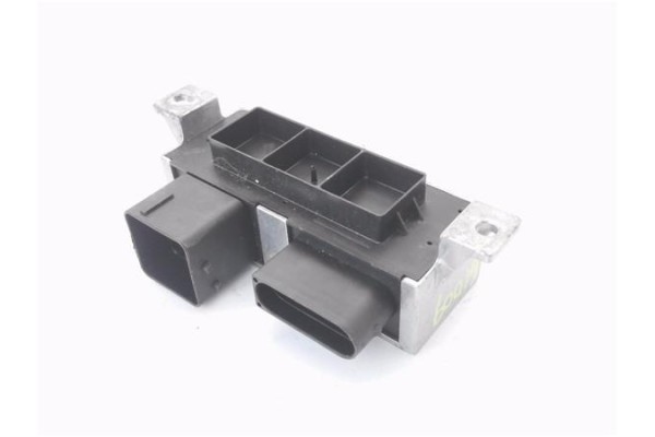 Recambio de rele calentadores para renault master iii combi 2.3 l2h2 3,5t referencia OEM IAM 271202380R  