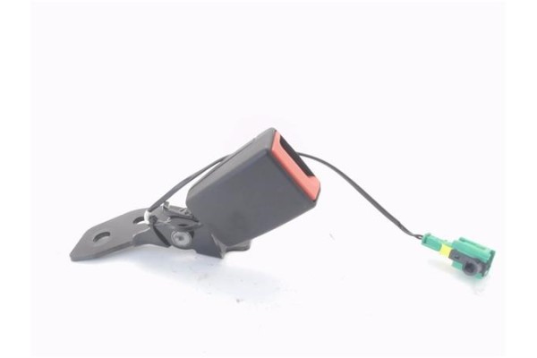 Recambio de anclaje cinturon trasero central para jeep renegade (bu) 1.6 limited fwd referencia OEM IAM 34174908C 735598099 