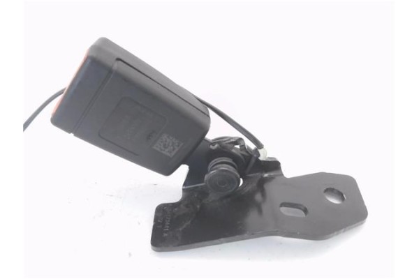 Recambio de anclaje cinturon trasero central para jeep renegade (bu) 1.6 limited fwd referencia OEM IAM 34174908C 735598099 