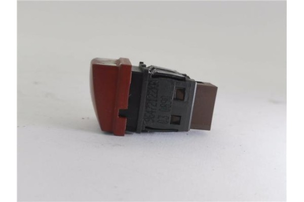 Recambio de interruptor luces emergencia para peugeot 207 1.4 x-line referencia OEM IAM 96472122KR  