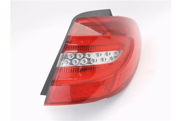 Recambio de piloto trasero derecho para mercedes-benz clase b (bm 246) 1.8 b 200 cdi (246.201) referencia OEM IAM A2468200664  