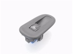 MANDO ELEVALUNAS DELANTERO DERECHO 8200548968 