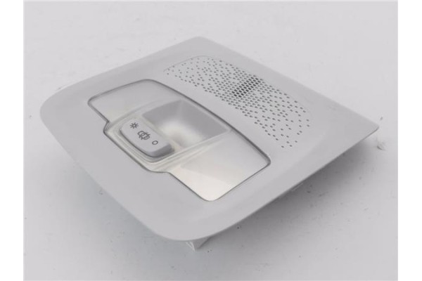 Recambio de luz delantero central techo para peugeot 2008 1.2 access referencia OEM IAM 9674441377  