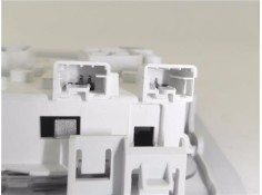 Recambio de luz delantero central techo para peugeot 2008 1.2 access referencia OEM IAM 9674441377  