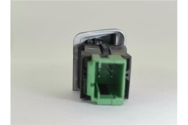 Recambio de boton cierre centralizado para peugeot 2008 1.2 access referencia OEM IAM 96750383ZD  