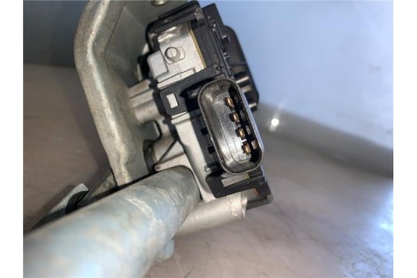 Recambio de motor limpiaparabrisas delantero para chrysler sebring berlina 2.0 crd limited referencia OEM IAM 0390241963  