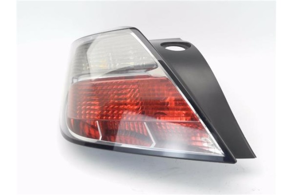 Recambio de piloto trasero izquierdo para opel astra h gtc 1.7 cdti referencia OEM IAM 93190790 24451832 