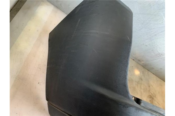 Recambio de paragolpes trasero para opel combo d 1.3 selection l2h1 referencia OEM IAM 95513286  