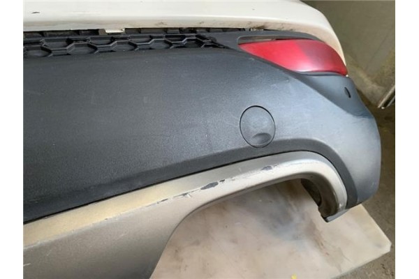 Recambio de paragolpes trasero para hyundai santa fe (dm) 2.2 tecno 4wd referencia OEM IAM 866112W000  