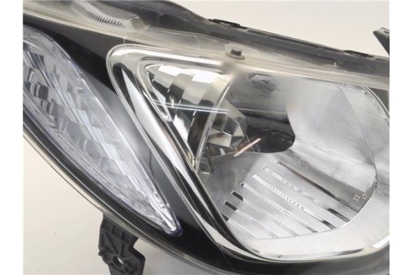 Recambio de faro delantero dcho para honda civic viii sedán (fd) 1.3 hybrid referencia OEM IAM 33101S 33101SNBG03 