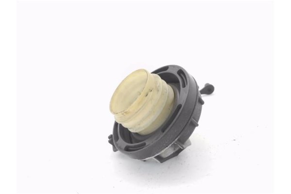 Recambio de tapon combustible para suzuki vitara (se/sf/et) 1.9 td largo lujo referencia OEM IAM 8926065G10  