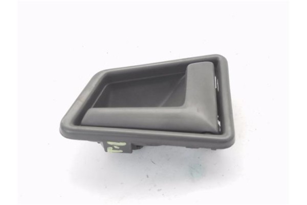 Recambio de manilla int. puerta trasero derecha para suzuki vitara (se/sf/et) 1.9 td largo lujo referencia OEM IAM 8311065J10BWJ
