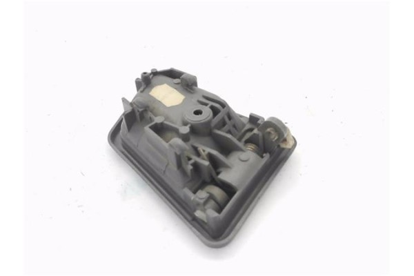Recambio de manilla int. puerta trasero derecha para suzuki vitara (se/sf/et) 1.9 td largo lujo referencia OEM IAM 8311065J10BWJ