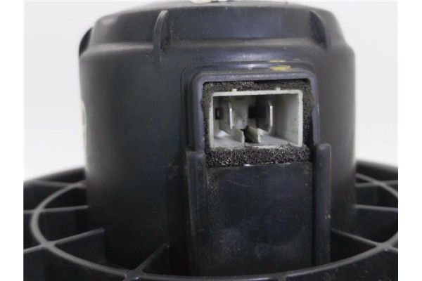 Recambio de motor calefaccion para ssangyong rexton 2.7 270 xdi limited referencia OEM IAM 6921008A30  