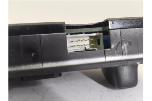 Recambio de mando de luces para bmw serie 3 compacto (e46) 2.0 318ti referencia OEM IAM 6131837857  