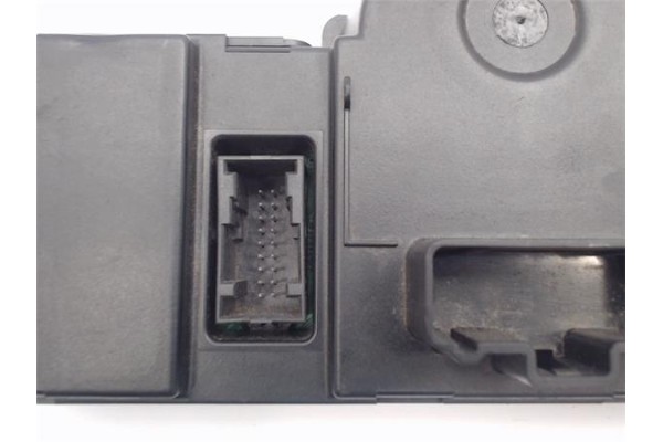 Recambio de mandos climatizador para renault megane ii grandtour referencia OEM IAM 8200312940 69340009 