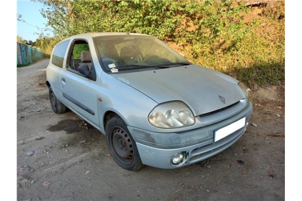 renault clio ii fase i (b/cbo)(1998) del año 