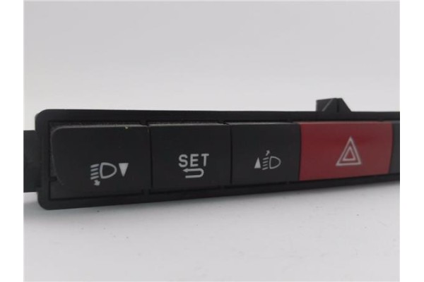 Recambio de mando multifuncion para opel combo d 1.3 selection l2h1 referencia OEM IAM 95524530  